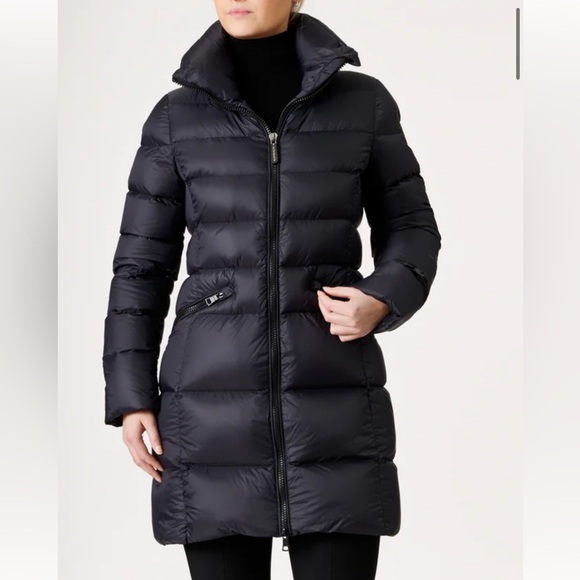 Eleven Elves Jackets & Blazers - Eleven Elves navy blue, knee length, down jacket. Zippered pockets. Super soft.